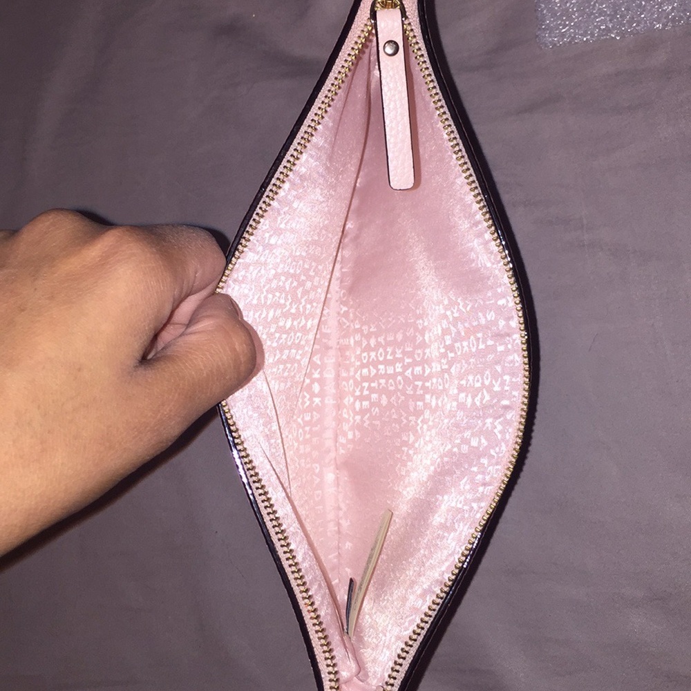 Kate Spade Gia Clutch - Picture 6 of 8